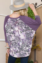 Load image into Gallery viewer, Celeste Floral Contrast Raglan Sleeve Top