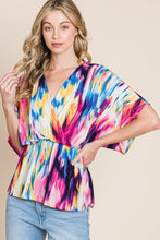 Load image into Gallery viewer, BOMBOM Printed Surplice Peplum Blouse