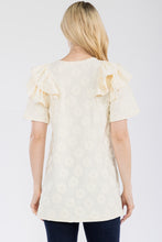 Load image into Gallery viewer, Celeste Ruffle Layered Short Sleeve Daisy Floral Top