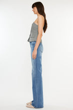 Load image into Gallery viewer, Kancan Ultra High Rise Cat's Whiskers Jeans