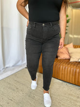 Load image into Gallery viewer, RFM High Rise Tummy Control Skinny Jeans