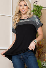 Load image into Gallery viewer, Celeste Color Block Round Neck Short Sleeve T-Shirt