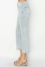 Load image into Gallery viewer, RISEN Mid Rise Cropped Flare Jeans