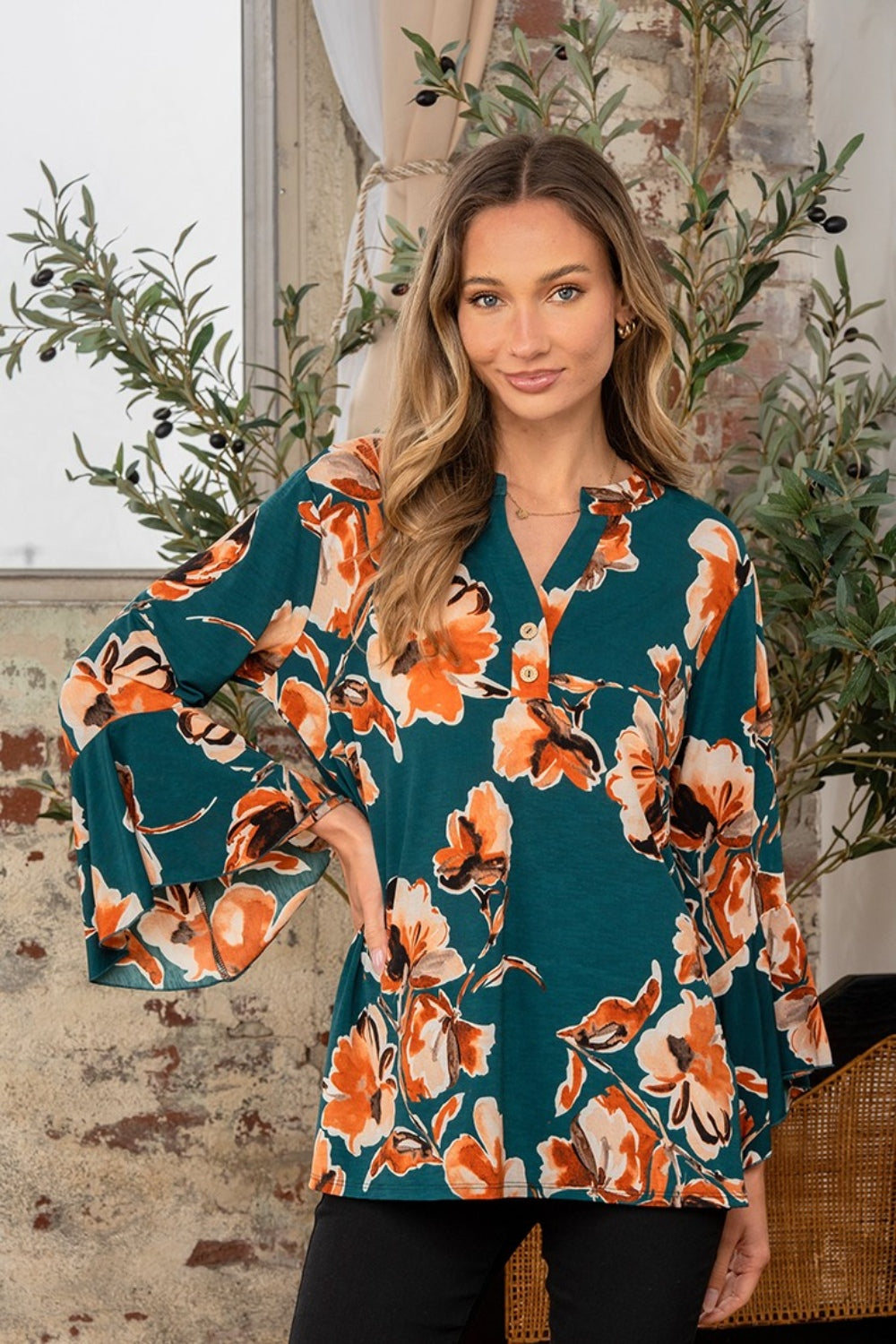 Sew In Love Wrinkle Free Floral Flounce Sleeve Top