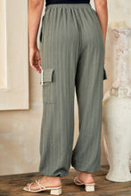 Load image into Gallery viewer, Hailey &amp; Co Textured Rib Cargo Pants