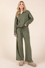 Load image into Gallery viewer, BOMBOM Tied Checkered Wide Leg Pants