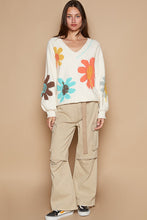 Load image into Gallery viewer, POL V-Neck Long Sleeve Flower Fringe Sweater