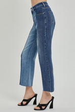 Load image into Gallery viewer, RISEN Mid-Rise Waist Two-Tones Jeans with Pockets