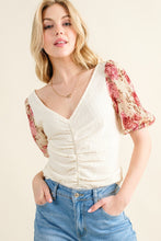 Load image into Gallery viewer, And The Why Floral Print Textured Sleeve Knit Top