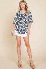 Load image into Gallery viewer, BOMBOM Floral Decorative Button V-Neck Top