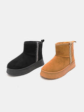 Load image into Gallery viewer, WILD DIVA Round Toe Platform Boots