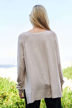 Load image into Gallery viewer, Davi &amp; Dani High-Low Rhinestone Star Round Neck Top