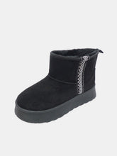 Load image into Gallery viewer, WILD DIVA Round Toe Platform Boots
