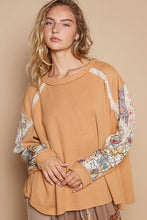 Load image into Gallery viewer, POL Waffle-Knit Lace Detail Round Neck Top