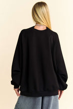 Load image into Gallery viewer, Davi &amp; Dani Round Neck Raglan Sleeve Sweatshirt