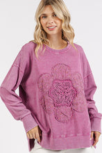 Load image into Gallery viewer, Mittoshop Flower Patch Side Slit Mineral Wash Round Neck Sweatshirt