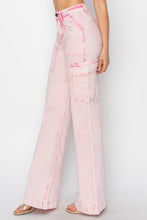 Load image into Gallery viewer, RISEN Full Rise Wide Leg Cargo Pocket Jeans