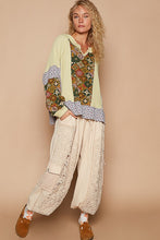 Load image into Gallery viewer, POL Exposed Seam Printed Notched Raglan Sleeve Knit Top