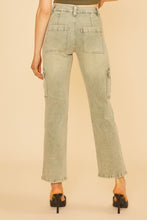 Load image into Gallery viewer, Annie Wear Straight Leg Jeans with Cargo Pockets