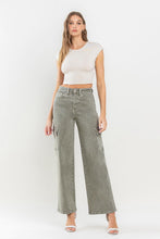 Load image into Gallery viewer, Vervet by Flying Monkey 90's Super High Rise Cargo Jeans