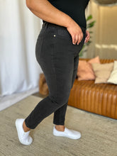 Load image into Gallery viewer, RFM High Rise Tummy Control Skinny Jeans