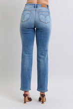 Load image into Gallery viewer, Judy Blue Wash Thermal Straight Jeans with Pockets