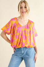 Load image into Gallery viewer, And The Why Full Size Printed Satin Bubble Hem Top