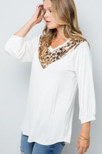 Load image into Gallery viewer, Celeste Leopard Contrast Balloon Sleeve Top