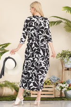 Load image into Gallery viewer, Celeste Printed Contrast Dress with Pockets