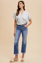 Load image into Gallery viewer, Annie Wear Distressed Raw Hem Straight Leg Cropped Jeans