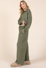 Load image into Gallery viewer, BOMBOM Tied Checkered Wide Leg Pants