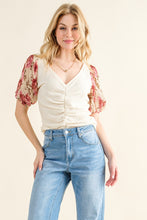 Load image into Gallery viewer, And The Why Floral Print Textured Sleeve Knit Top