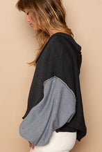 Load image into Gallery viewer, POL Exposed Seam Roll Edge Color Block V Neck Sweater