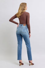 Load image into Gallery viewer, Judy Blue Wash Thermal Straight Jeans with Pockets