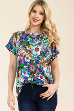 Load image into Gallery viewer, Celeste Round Neck Short Sleeve Floral T-Shirt