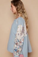 Load image into Gallery viewer, POL Waffle-Knit Lace Detail Round Neck Top