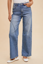 Load image into Gallery viewer, Annie Wear Decorative Seams Wide Leg Jeans