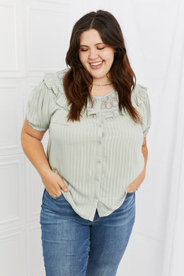 HEYSON Sweet Talk Short Sleeve Top