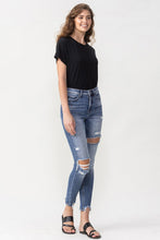 Load image into Gallery viewer, Lovervet Juliana High Rise Distressed Skinny Jeans