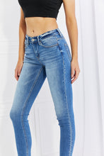 Load image into Gallery viewer, VERVET Never Too Late Raw Hem Cropped Jeans
