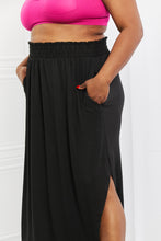 Load image into Gallery viewer, Zenana It&#39;s My Time Side Scoop Scrunch Skirt in Black
