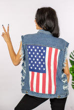 Load image into Gallery viewer, BiBi Hometown USA Flag Graphic Cutoff Denim Jacket