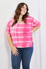 Load image into Gallery viewer, Yelete Oversized Fit V-Neck Striped Top