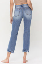 Load image into Gallery viewer, Lovervet Lena High Rise Crop Straight Jeans