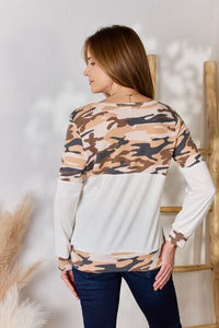Hailey & Co Printed Round Neck Blouse