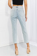Load image into Gallery viewer, VERVET Stand Out Distressed Cropped Jeans