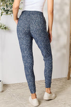 Load image into Gallery viewer, LOVEIT Heathered Drawstring Leggings with Pockets