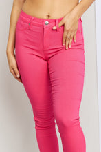 Load image into Gallery viewer, YMI Jeanswear Kate Hyper-Stretch Mid-Rise Skinny Jeans in Fiery Coral