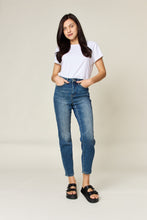 Load image into Gallery viewer, Judy Blue Tummy Control High Waist Slim Jeans