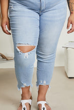 Load image into Gallery viewer, Judy Blue Isla Destroyed Hem Boyfriend Jeans